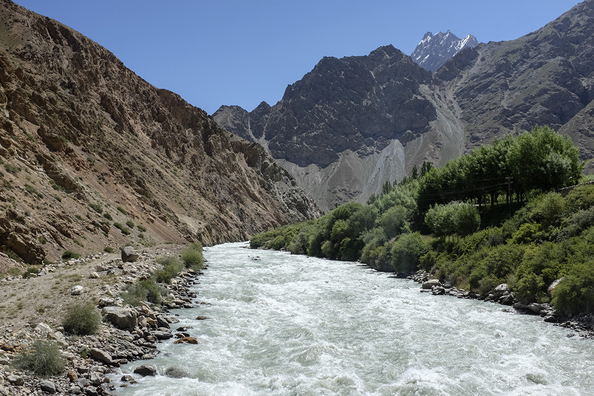 Прогноз погоды в кулябе на 10 дней. Мазарахои Ховалинг. Река Кашгар. Ховалинг Таджикистан. Ховалинг город в Таджикистане.